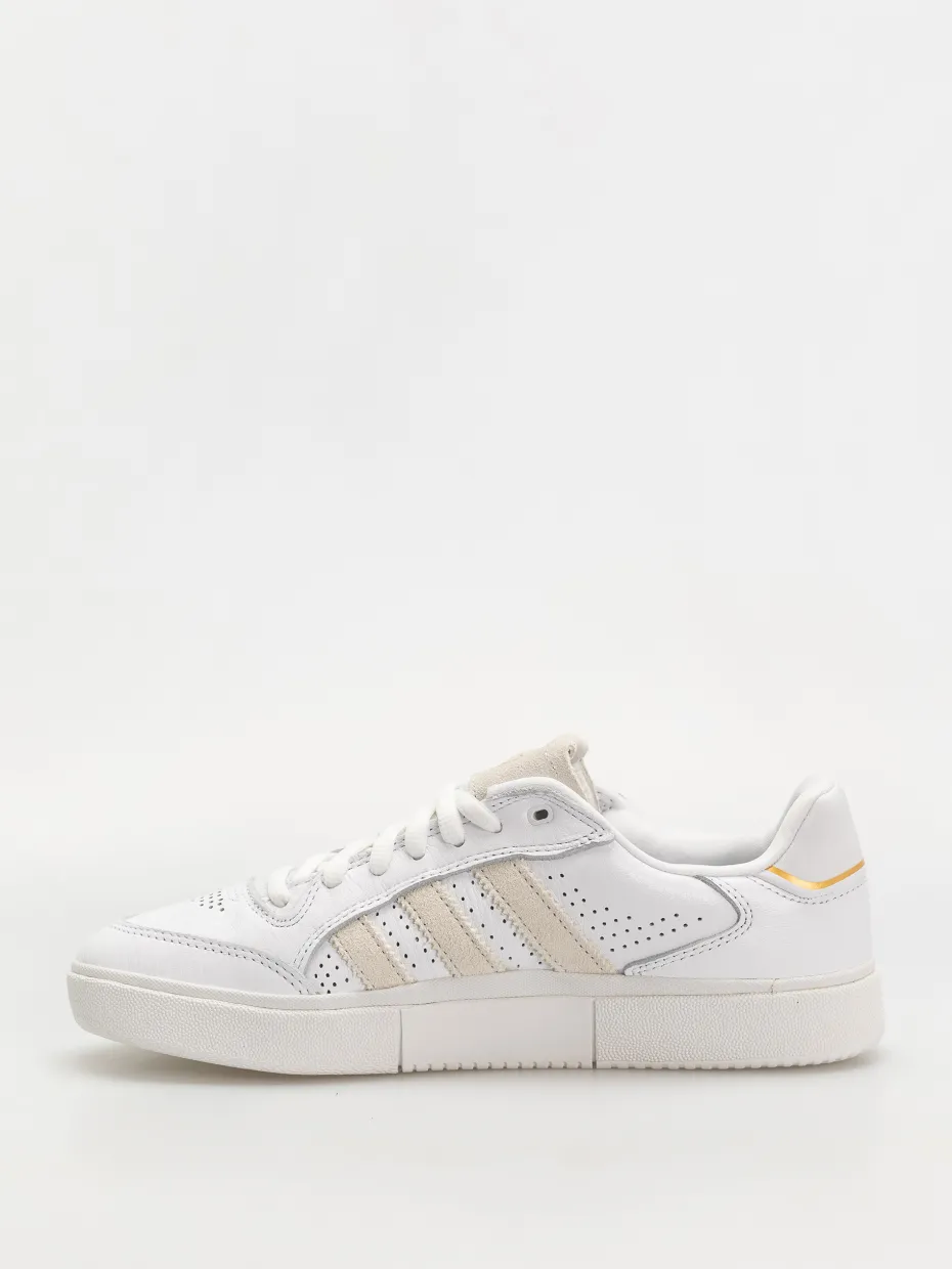 adidas Tyshawn Low Shoes