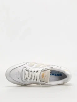 adidas Tyshawn Low Shoes