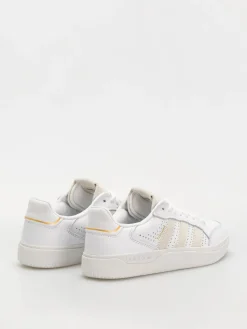 adidas Tyshawn Low Shoes