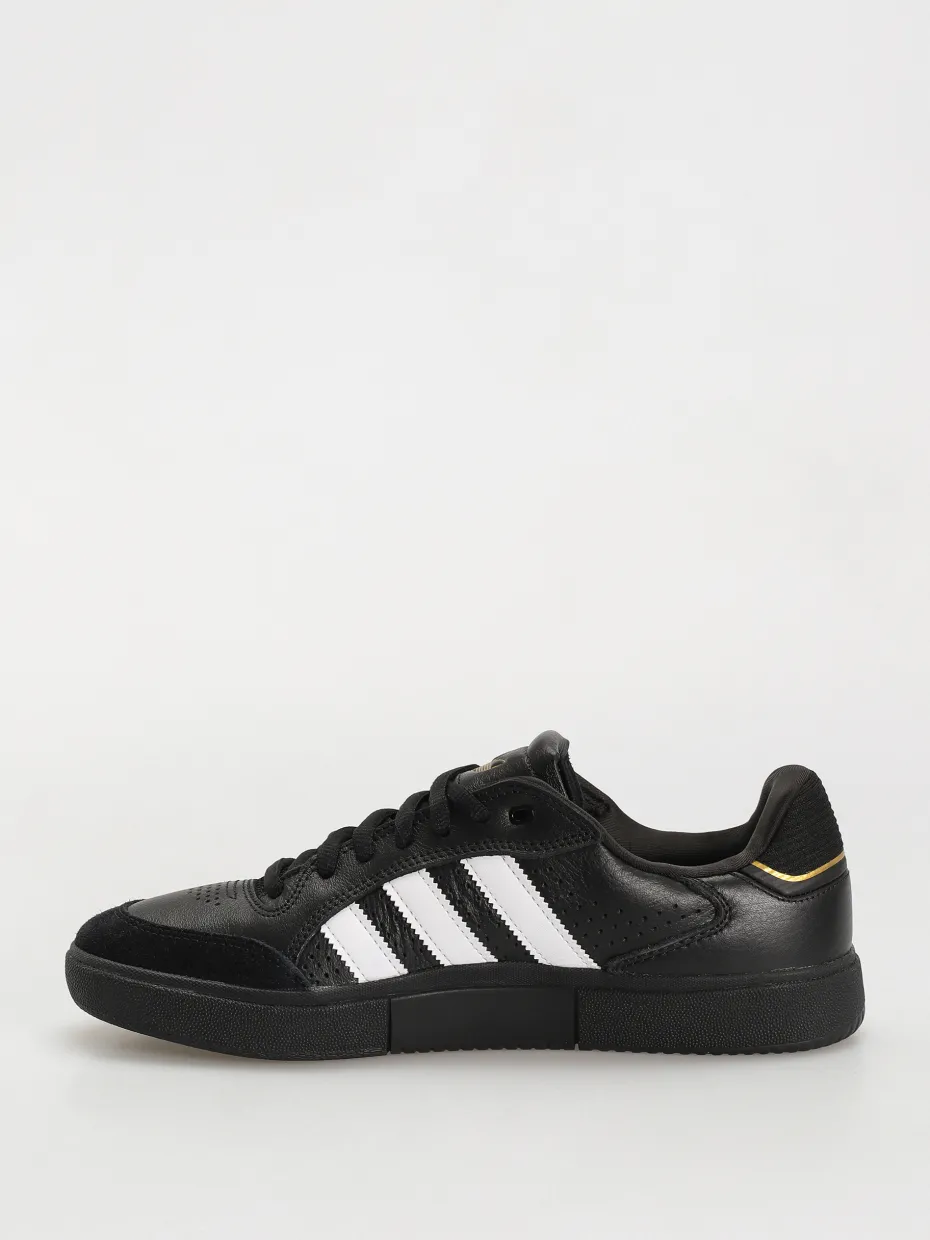 adidas Tyshawn Low Shoes