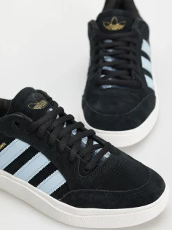adidas Tyshawn Low Shoes