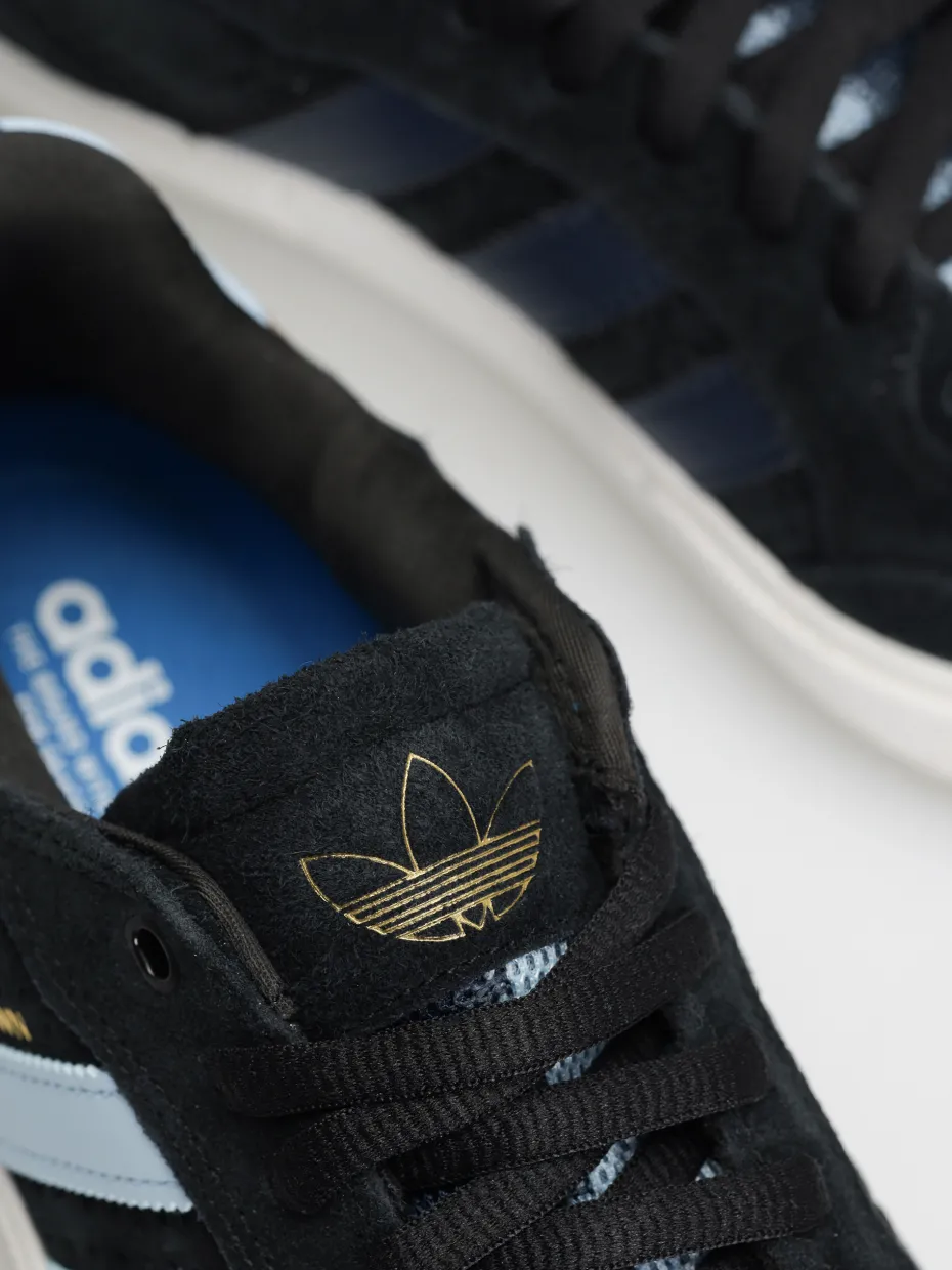 adidas Tyshawn Low Shoes