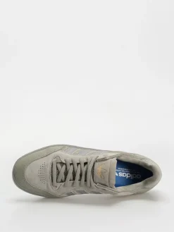 adidas Tyshawn LOW Shoes