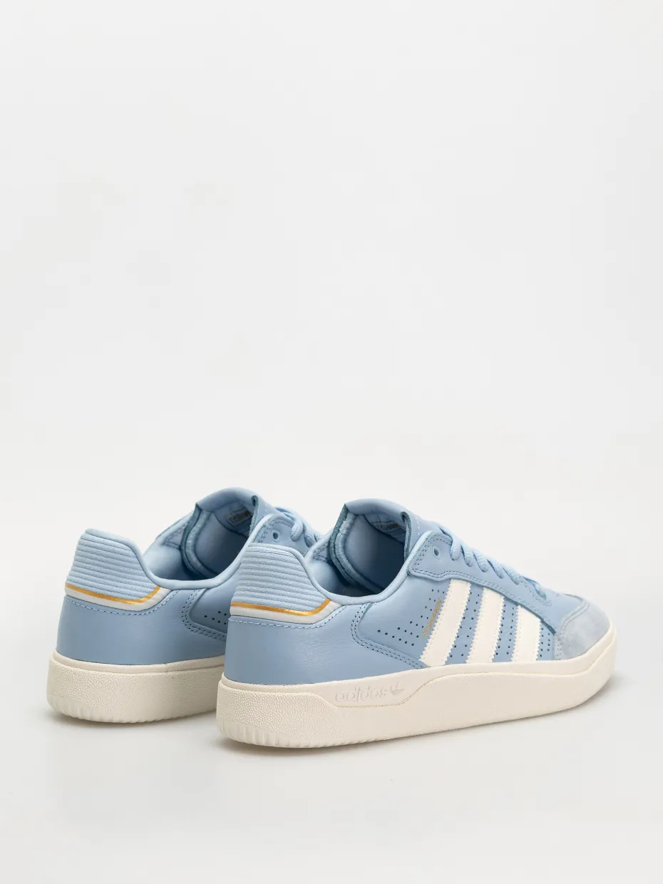 adidas Tyshawn Low Shoes