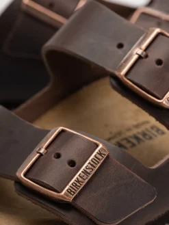 Birkenstock Arizona Oiled Leather Regular Flip-flops