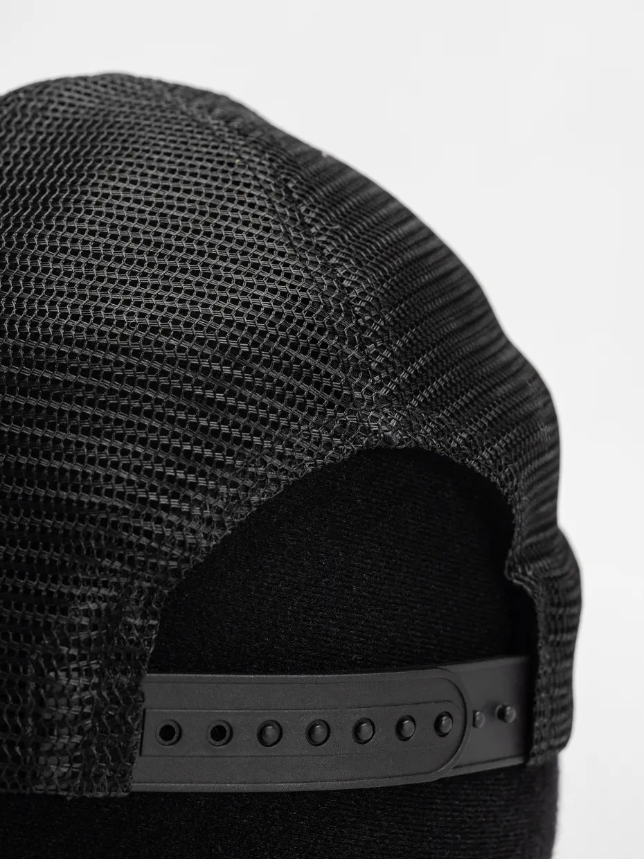 Carhartt WIP Heart Patch Trucker Cap