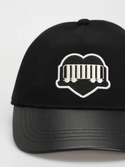 Carhartt WIP Heart Train Cap