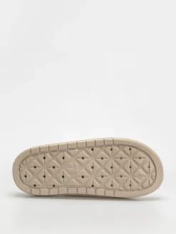 Converse Essential Flip-flops