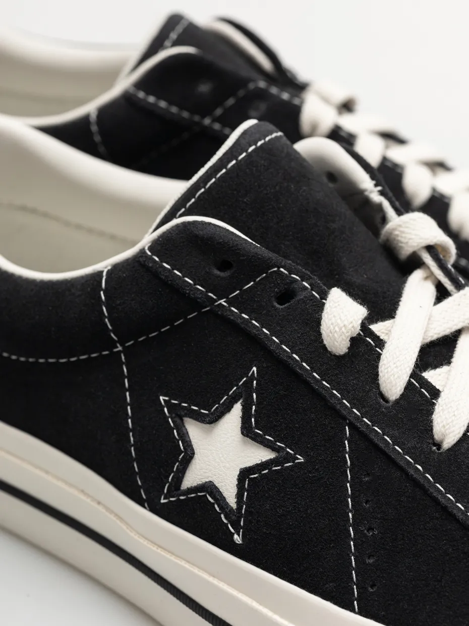 Converse One Star 95 Shoes