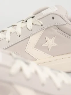Converse Pro Blaze V2 Ox Shoes