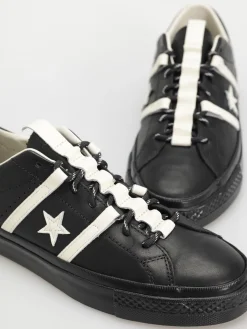 Converse Shoes X Bobby De Keyzer One Star Academy Pro