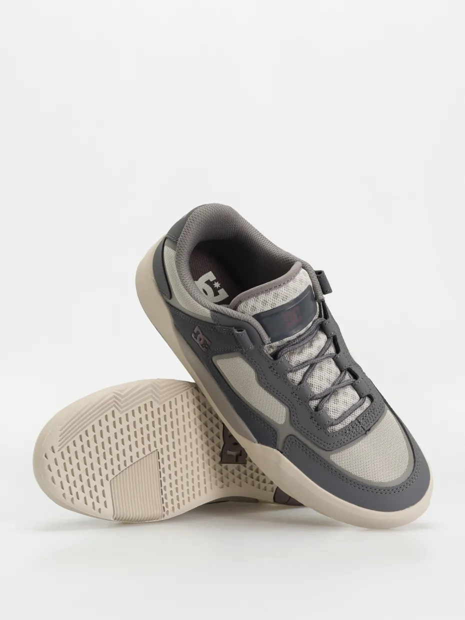 DC Metric Shoes