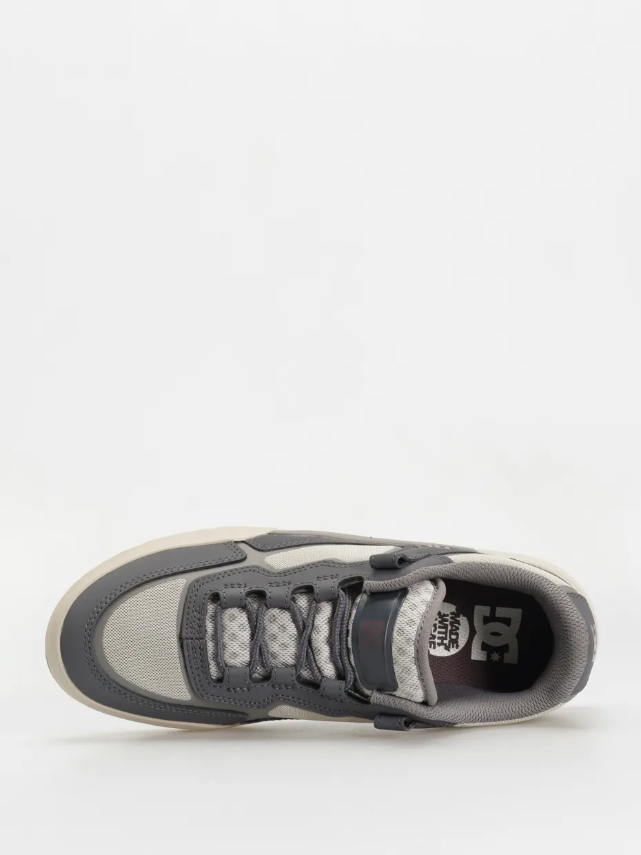 DC Metric Shoes