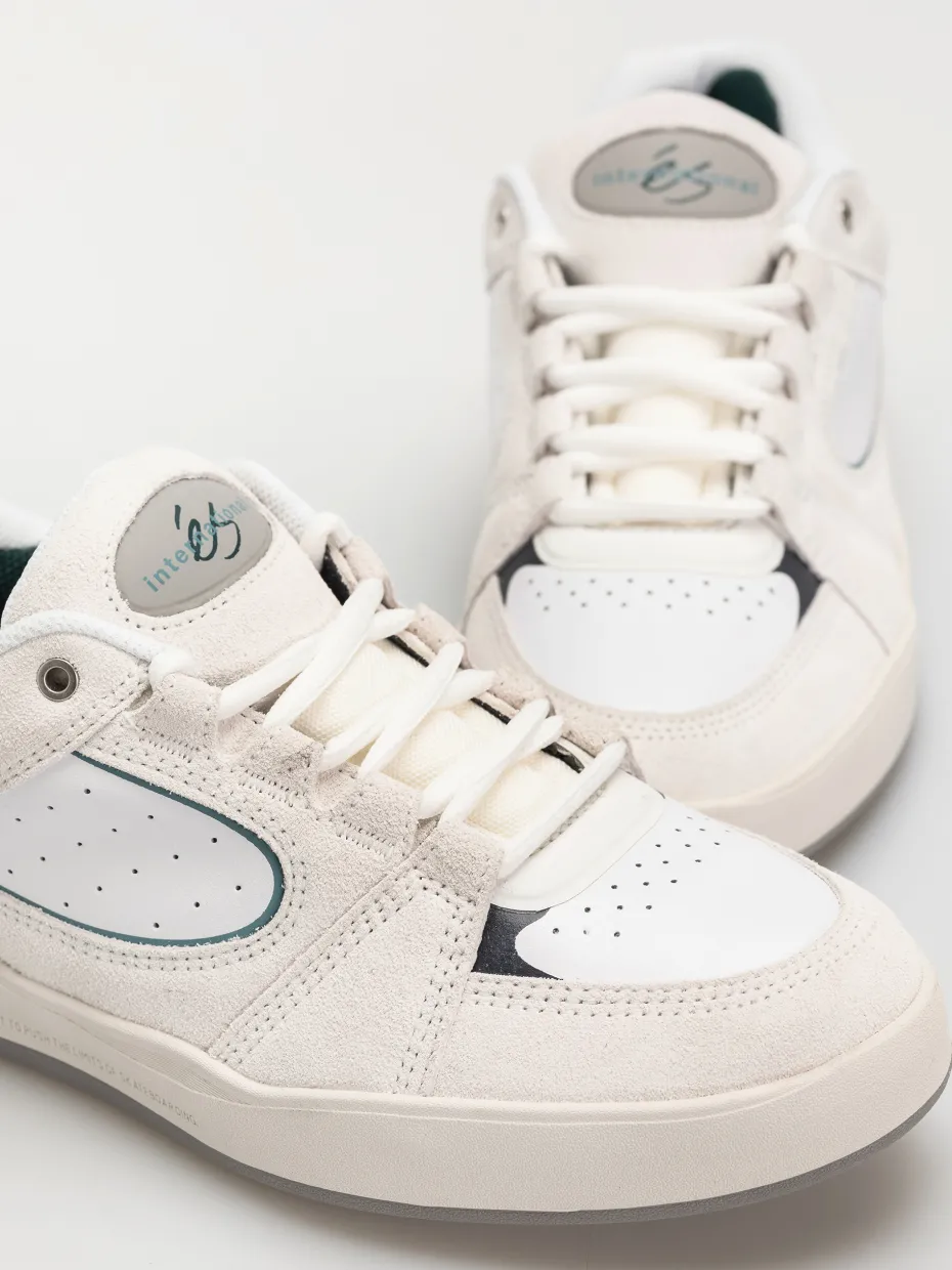 eS Accel Fit Shoes