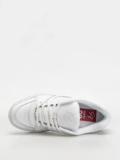 eS Accel Shoes