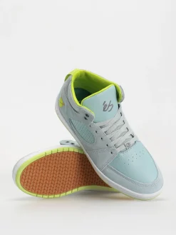 eS Accel Slim Mid Shoes