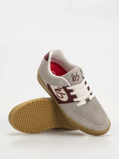 eS Accel Slim Shoes