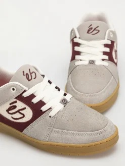 eS Accel Slim Shoes