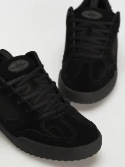 eS Quattro Shoes