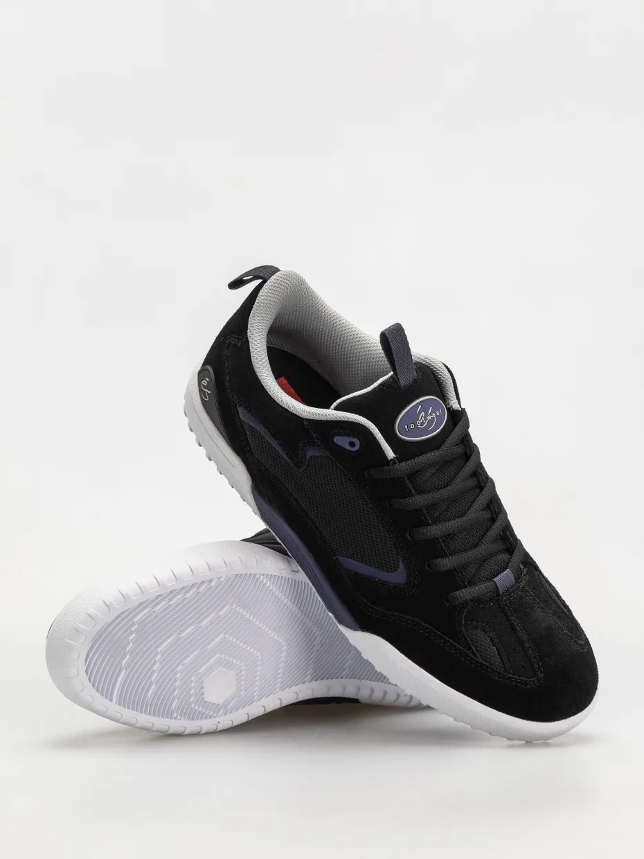 eS Quattro Shoes