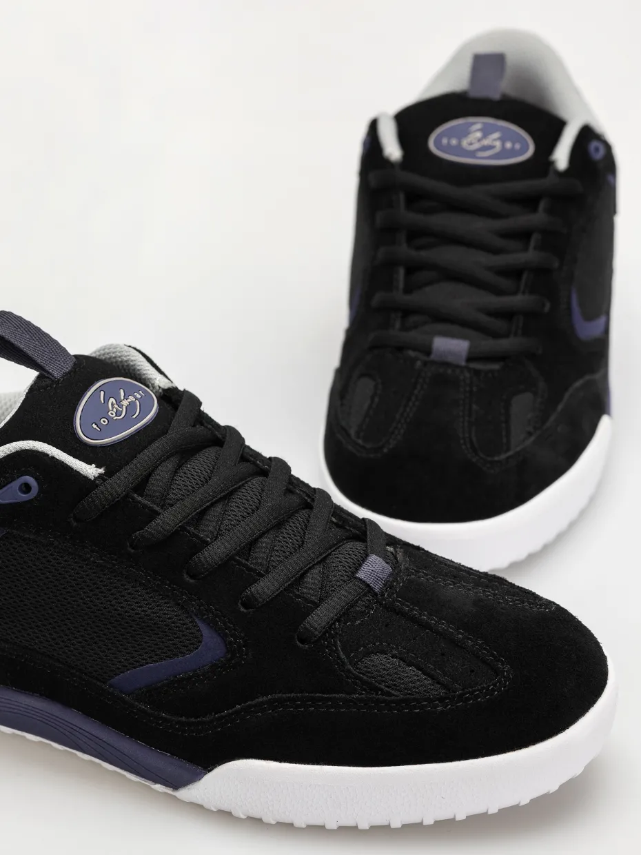 eS Quattro Shoes