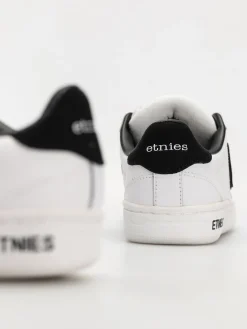 Etnies Shoes Locut