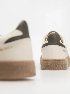 Flamingos Life Shoes Burela Bold