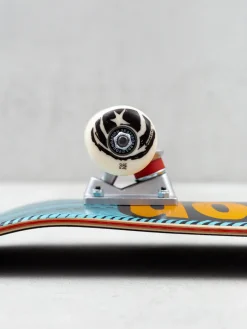 Foundation Star Skateboard