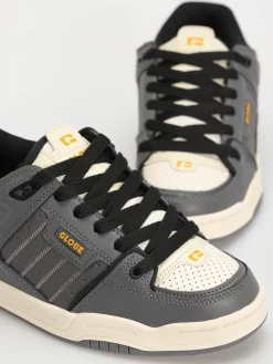 Globe Shoes Fusion