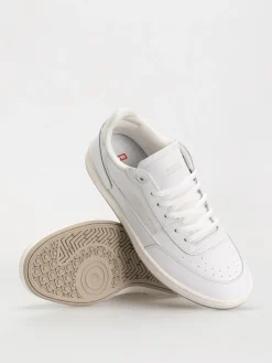Globe Shoes Holand