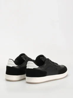 Globe Shoes Holand