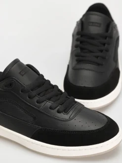 Globe Shoes Holand