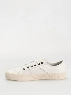 Globe Shoes Surplus