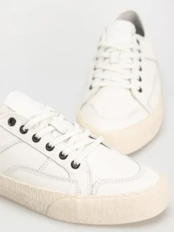 Globe Shoes Surplus