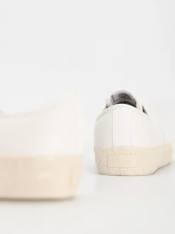 Globe Shoes Surplus