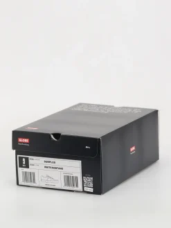 Globe Shoes Surplus