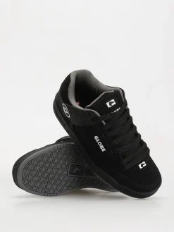 Globe Shoes Tilt