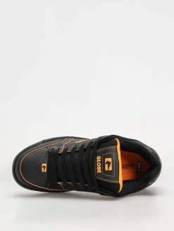 Globe Shoes Tilt
