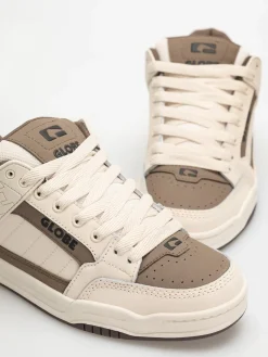 Globe Shoes Tilt