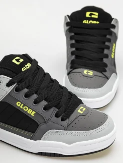 Globe Shoes Tilt