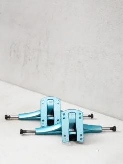 Landyachtz Gen 6 Bear Trucks 50 Trucks