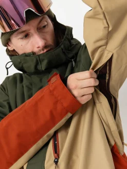 Mens DC Snowboard jacket Defiant