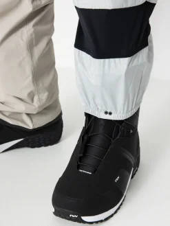 Mens Volcom Snowboard pants L Gore Tex