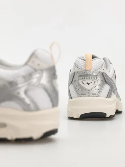 Mizuno MXR Shoes