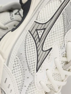 Mizuno MXR Sport Shoes