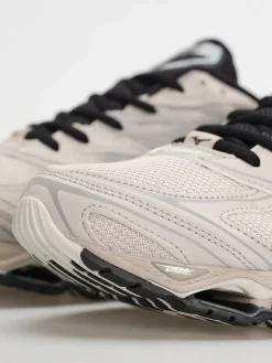 Mizuno Wave Prophecy LS Shoes