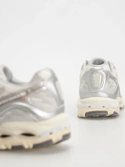 Mizuno Wave Rider 10 Shoes