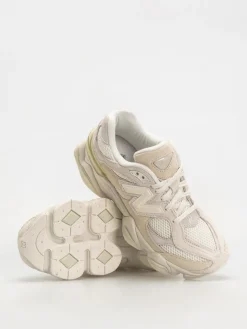 New Balance 9060 JR Shoes