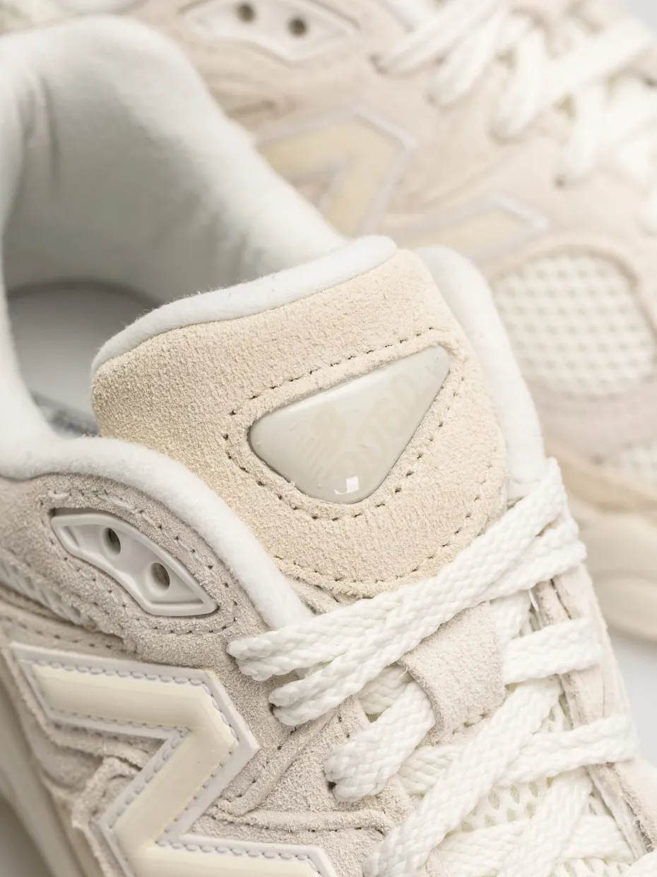 New Balance 9060 JR Shoes
