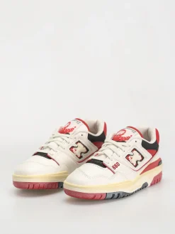 New Balance 550 Shoes